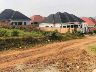 Plot for sale in kanombe