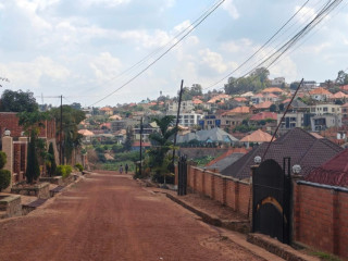 KIBAGABAGA MUKINTWALI PLOT FOR SALE