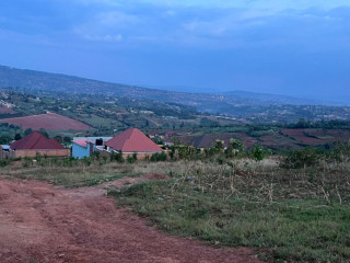 NDAGURISHA IKIBANZA KIRI BUMBOGO MUSAVE MURI SITE