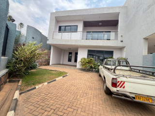 Gisozi unfurnished house for rent in Kigali