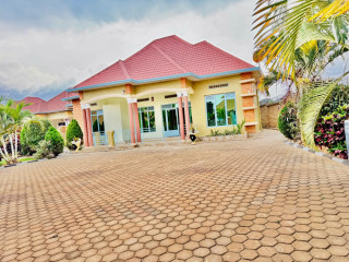 Kigali Rwanda house rent in Kanombe Myarugunga
