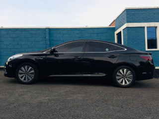Hyundai grandeur hybrid