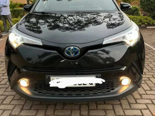 Toyota Chr F