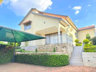 Full furnished house for rent in gacuriro