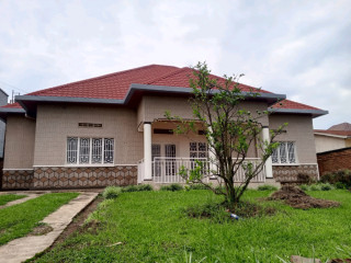Kigali Unfurnished house for rent in Kimironko