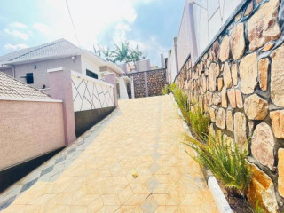 Kimironko brand new house for sale in Kigali