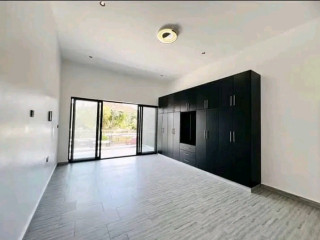 Kibagabaga unfurnished new house for rent in Kigali