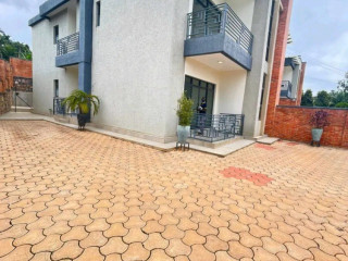 Unfurnished house for rent in kibagabaga