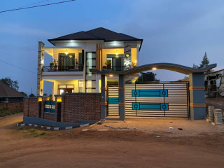 House for sale in busanza