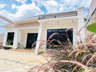 Unfurnished house for rent in kimironko