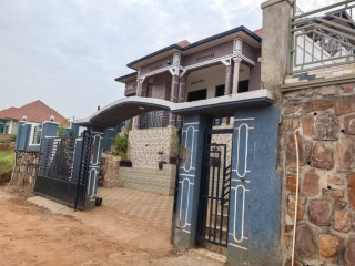 Modern house for Sale in Kanombe at 75M