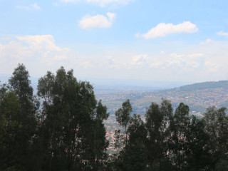 Kigali House with big plot for sale in Nyamirambo