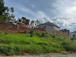 FOR SALE AT KIBAGABAGA ( Please contact me )