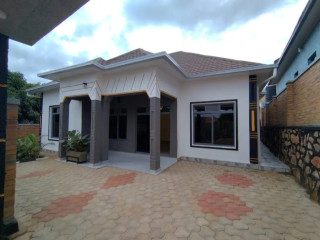 Kanombe Nyarugunga house for sale 130M