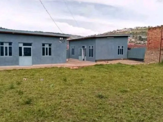 Ikibanza tugurisha kibagabaga kumuhanda ahanuheza