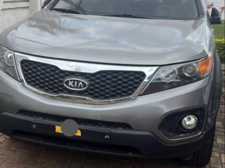 KIA Sorento Automatic transmission Price: 13,500,000 Rwf Year 2010 Mozout Engine Call or WhatsApp [***] 