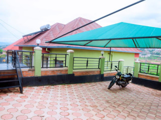 Kibagabaga furnished house for rent in Kigali