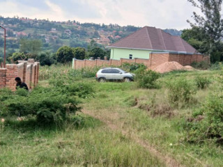 BUSANZA PLOT FOR SALE