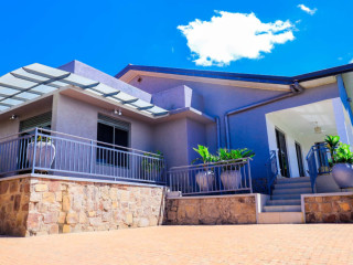 Kibagabaga furnished house for rent in Kigali Rwanda!