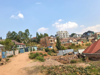 Kanombe kabeza plot for sale 50M