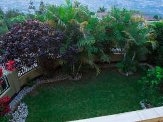 Kigali Furnished house available for rent in Rebero