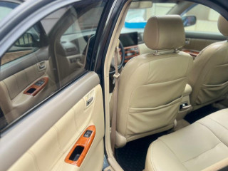 Toyota altis