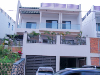 Kibagabaga very nice new luxurious house for sale near pili pili in Kigali rwanda.