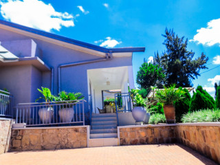 Kibagabaga furnished house for rent in Kigali