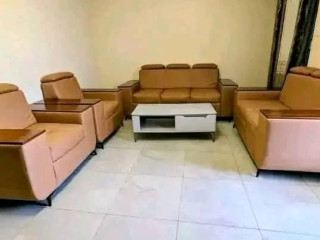 C To rent a very nice fully furnished house in Kicukiro kagarama in VIP neighborhood near on tarmac road good location living dinning room