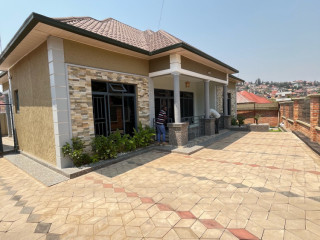 Kibagabaga unfurnished modern house for rent in Kigali