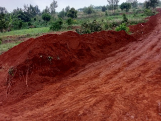 Ibibanza bigurishwa masaka yabaraya