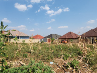Kigali land for sale in Kanombe Nyarugunga