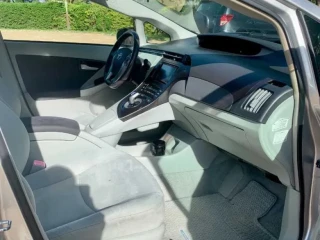 Toyota Prius Automatic Hybrid 2012 For Sale