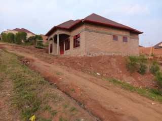 Kanombe Busanza house for sale in Kigali