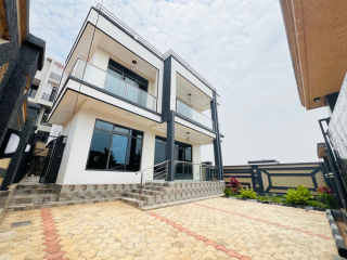Kibagabaga new contemporary house for sale in Kigali on tarmac road