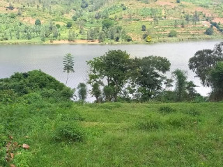 Rwesero muhazi or kingfish plot for sale