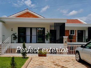 Full furnished house for rent in gacuriro