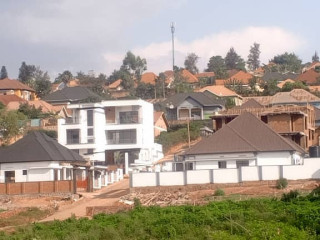 Ikibanza kigurishwa kibagabaga kurikaburimbo