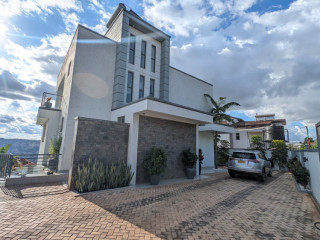 Kigali Rwanda house for rent in Rebero