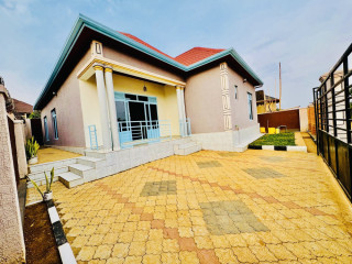 Kigali Rwanda house for sale in Busanza