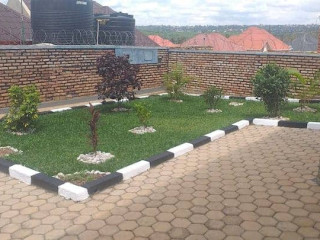 Kanombe Sanitasi Very nice house for sell (Call/wsp [***] 