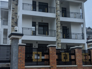 BS 11 kagugu Luxury Furnished Apartment for Rent.