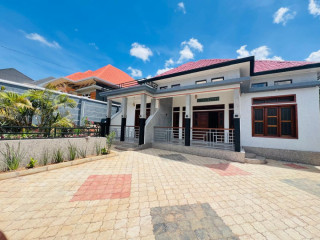 House for sale in kanombe