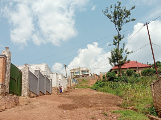 Ikibanza kigurishwa kimironko zindiro