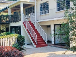 EP 115 Kiyovu Kiyovu very cheapest unfurnished nice house for rent