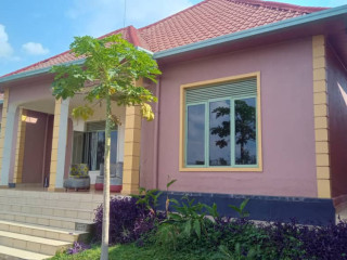 Kigali house for sale in Remera