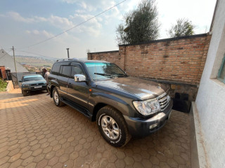 Bere 347: Land cruiser serie 10 is available for sale #0780675812