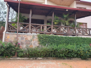 Kigali house available for rent in Nyarutarama