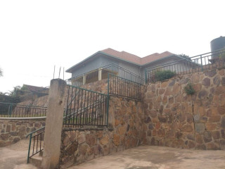 Kibagabaga house and big plots for sale in Kigali