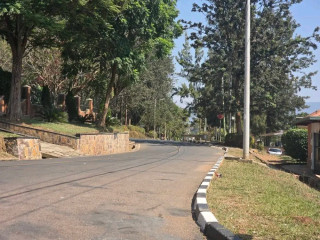 Kacyiru commercial mixed Plot for sale 600million